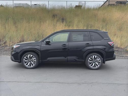 2025 Subaru Forester Hybrid Touring