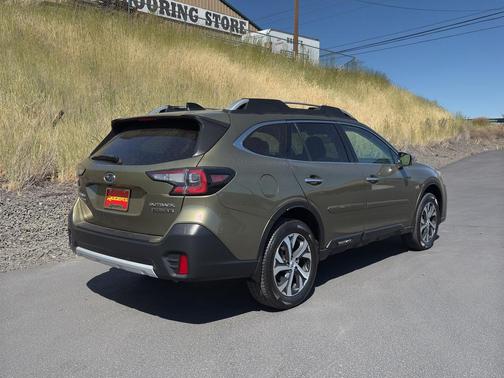 2021 Subaru Outback Touring XT