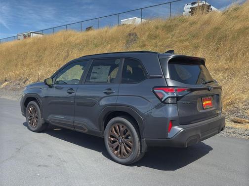 2025 Subaru Forester Hybrid Sport