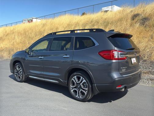 2023 Subaru Ascent Touring 7-Passenger