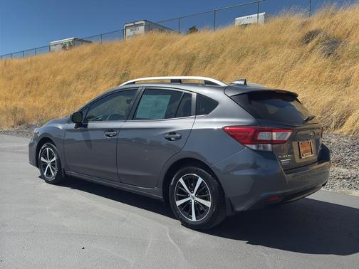 2019 Subaru Impreza 2.0i Premium