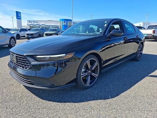 2025 Honda Accord Hybrid 