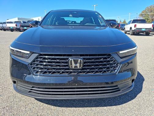 2025 Honda Accord Hybrid 