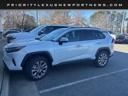 2025 Toyota RAV4 XLE Premium