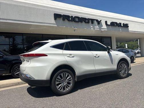 Blizzard Pearl 2021 Toyota Venza Limited