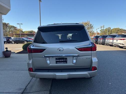 2017 Lexus LX 570 Base