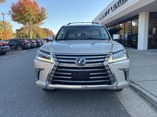 2017 Lexus LX 570 Base