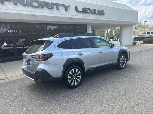 Ice Silver Metallic 2024 Subaru Outback Limited
