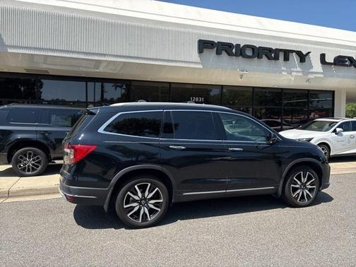 2021 Honda Pilot Touring 8-Passenger