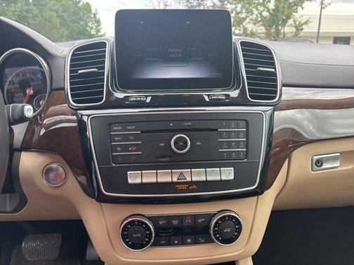 2018 Mercedes-Benz GLS 450 4MATIC