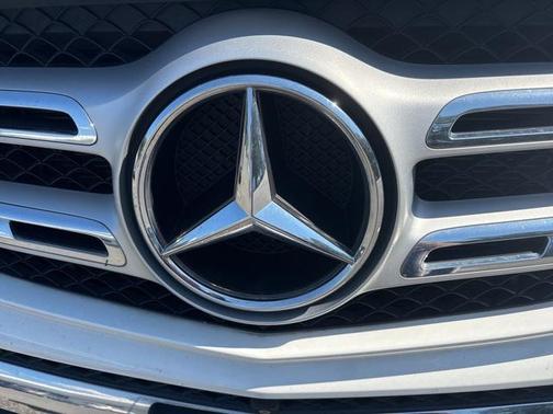 2018 Mercedes-Benz GLS 450 4MATIC