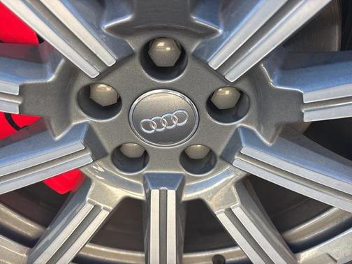 2019 Audi Q7 55 Premium Plus