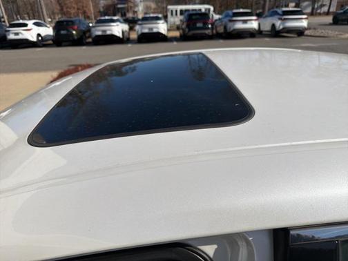 2024 Lexus ES 300h Base