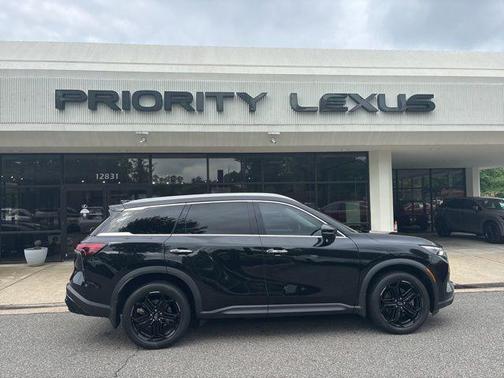 Mineral Black 2023 INFINITI QX60 Luxe
