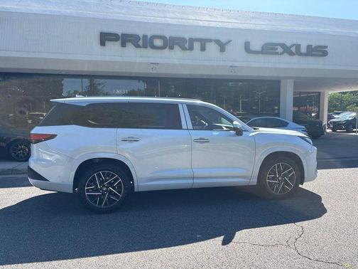 Pearl 2026 Lexus TX 350 Premium