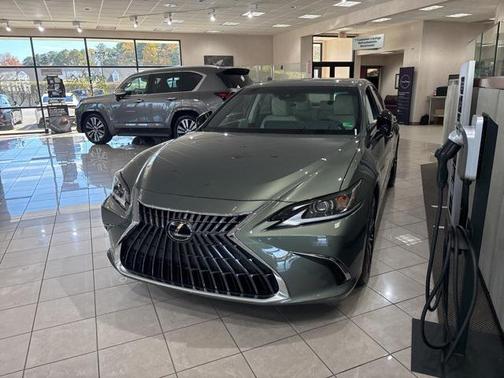 2025 Lexus ES 350 Base