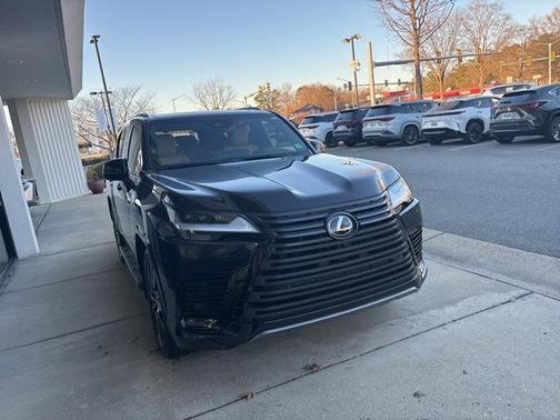 2026 Lexus LX 700h Luxury