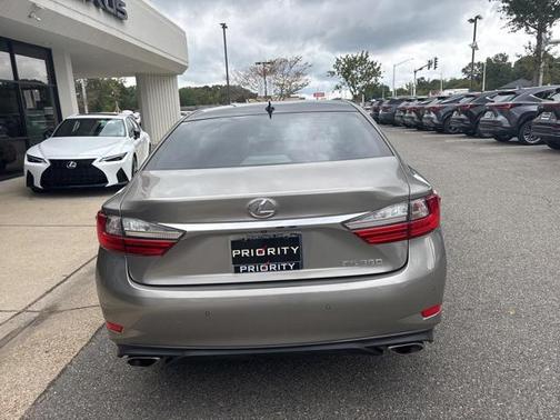 2017 Lexus ES 350 Base