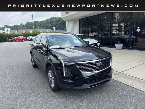 2024 Cadillac XT4 Premium Luxury