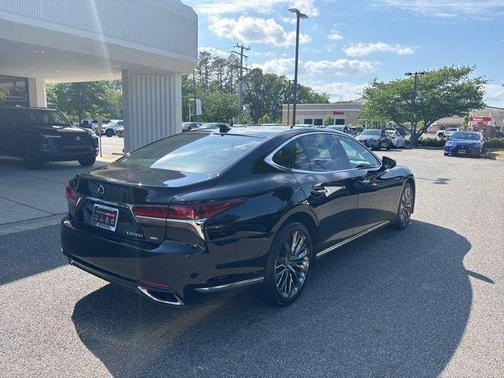 Obsidian 2019 Lexus LS 500 Base