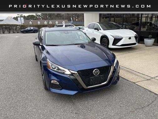 2022 Nissan Altima SR VC-Turbo FWD