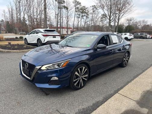 2022 Nissan Altima SR VC-Turbo FWD