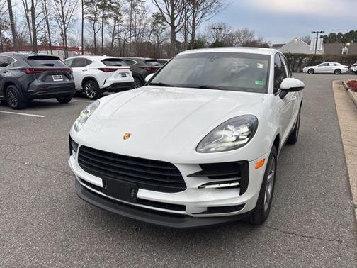 2021 Porsche Macan Base