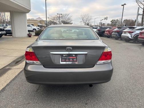 2005 Toyota Camry XLE V6