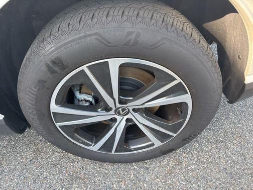 Eminent White Pearl 2024 Lexus RX 350 Premium