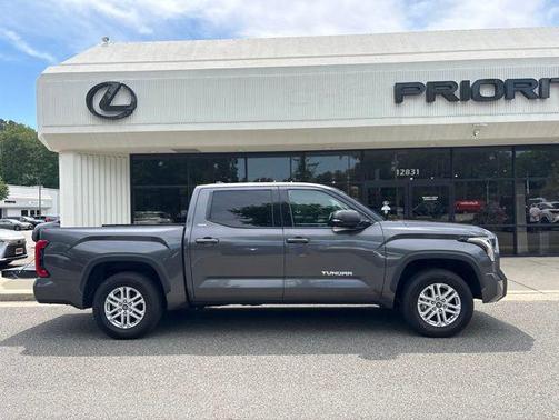 Magnetic Gray Metallic 2022 Toyota Tundra SR5