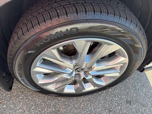 Wind Chill Pearl 2024 Toyota Highlander Limited
