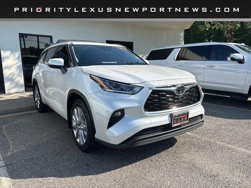Wind Chill Pearl 2024 Toyota Highlander Limited