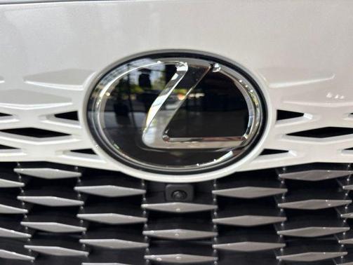 Pear 2026 Lexus RX 350 Premium