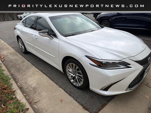 2020 Lexus ES 300h Ultra Luxury