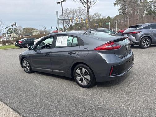 2019 Hyundai IONIQ Plug-In Hybrid Base