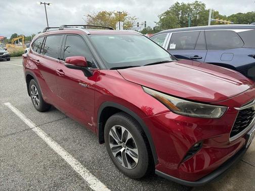 2021 Toyota Highlander Hybrid XLE
