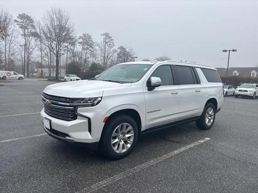 2023 Chevrolet Suburban Premier