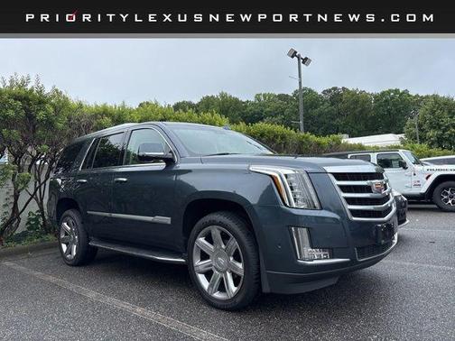 Shadow 2019 Cadillac Escalade Luxury