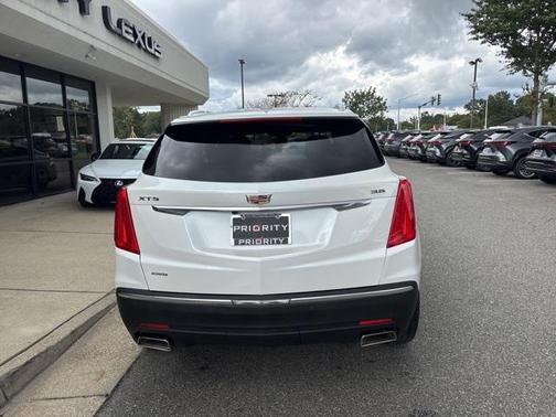 2017 Cadillac XT5 Premium Luxury