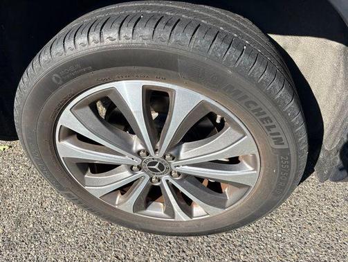 Polar White 2021 Mercedes-Benz GLE 350 4MATIC