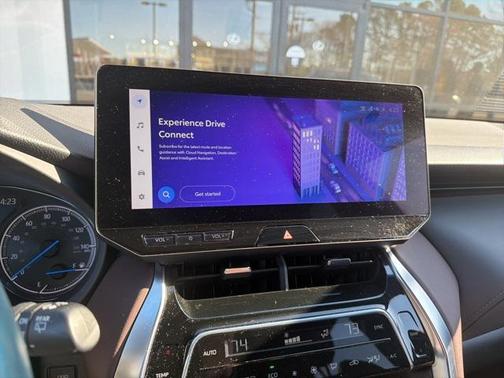 2023 Toyota Venza XLE