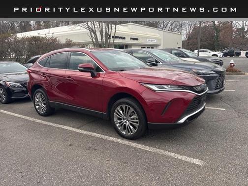 2023 Toyota Venza XLE