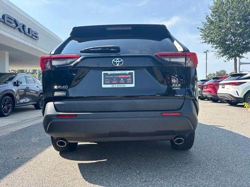 Midnight Black Metallic 2020 Toyota RAV4 XLE