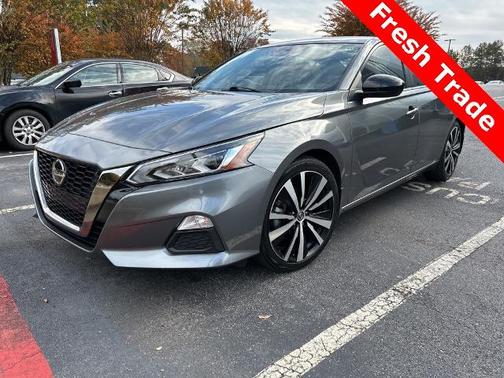 2022 Nissan Altima 2.5 SR