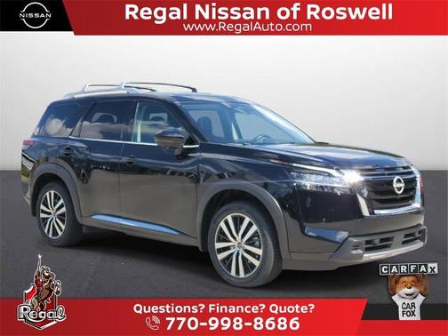 2024 Nissan Pathfinder Platinum