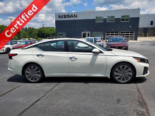 2024 Nissan Altima 2.5 SL