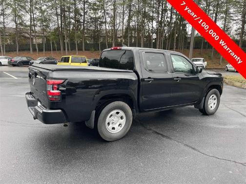 2022 Nissan Frontier S