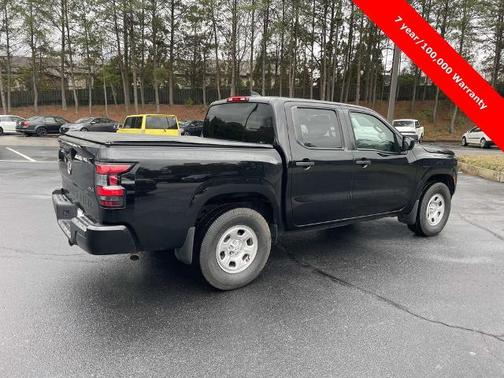 2022 Nissan Frontier S