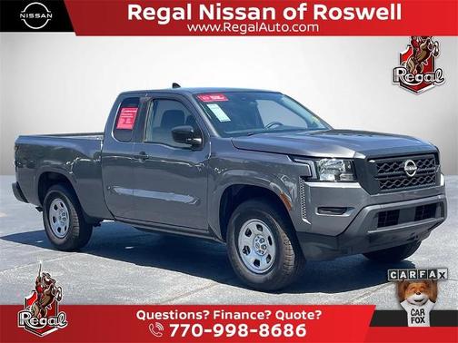 2022 Nissan Frontier S