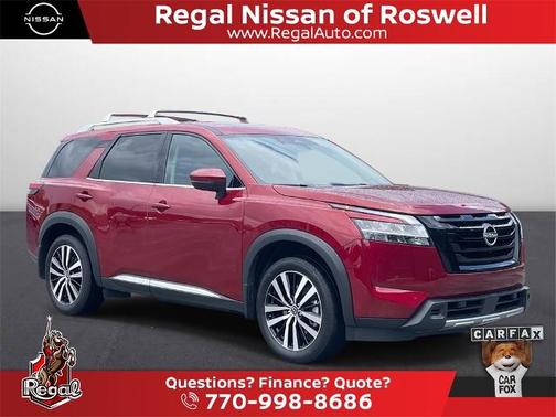 2024 Nissan Pathfinder Platinum
